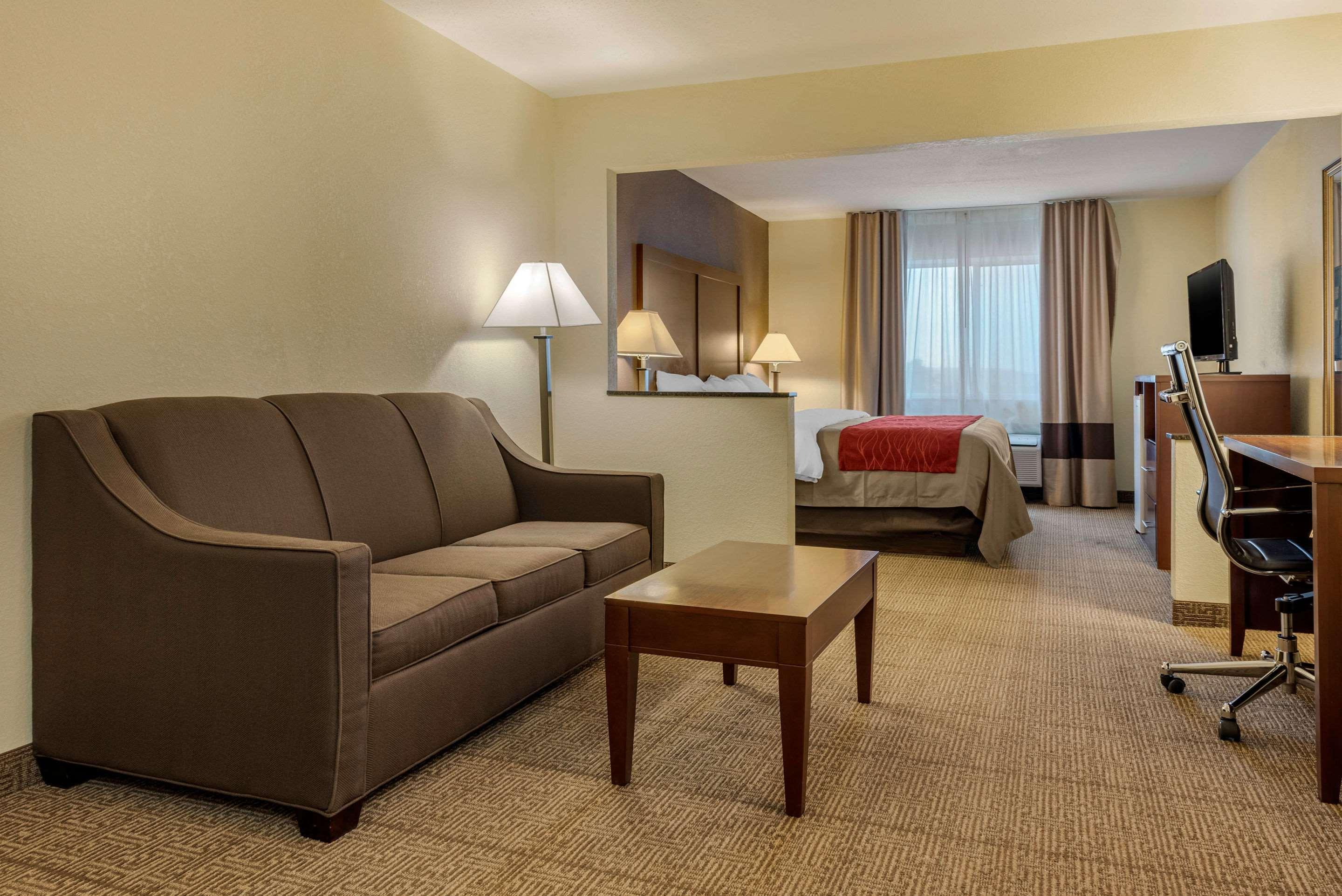 Comfort Inn Warren I-69 Exteriör bild